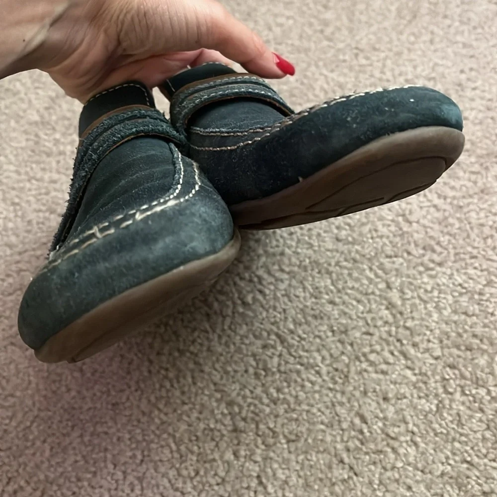 “EMYCO- Men’s suede Loafers size 9”